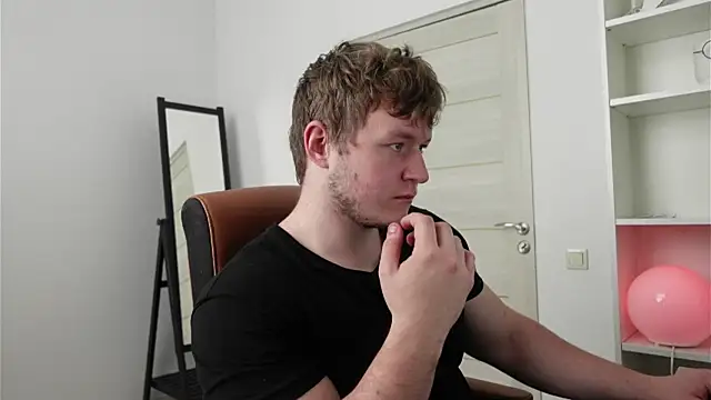 Richard Dullas online show from October 2025 07:16:01 AM