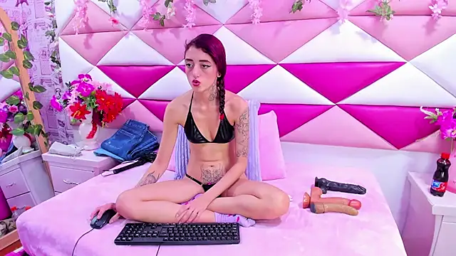 Snapshot of _Maleja_19_ chatting on October 2025 03:14:01 AM Maleja 19 online show from October 2025 03:14:01 AM