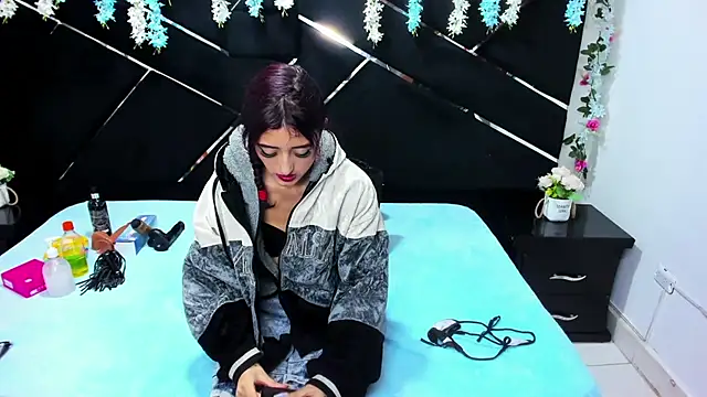 Snapshot of _Maleja_19_ chatting on November 2025 02:56:02 AM Maleja 19 online show from November 2025 02:56:02 AM