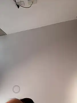 Snapshot of Mavii_ chatting on November 2025 04:29:02 PM Mavii online show from November 2025 04:29:02 PM