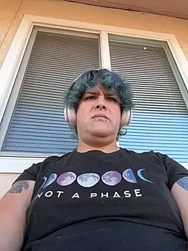 Snapshot of Julietserenity chatting on November 2025 09:58:01 PM Julietserenity online show from November 2025 09:58:01 PM