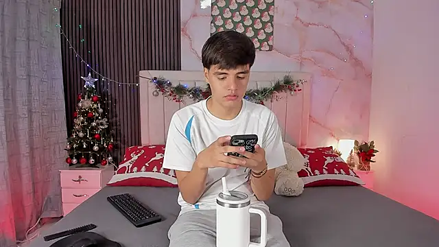 sweet petter online show from December 2025 01:06:01 PM