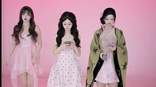 Hot-dance520 online show from November 2025 02:17:02 AM