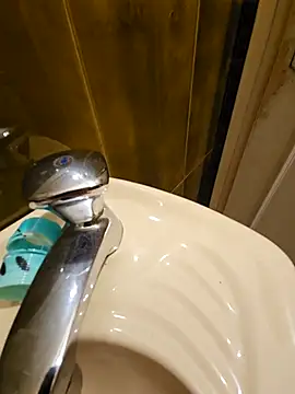 Stingles online show from October 2025 12:58:01 PM