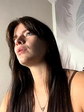 Snapshot of kimberlyy77 chatting on September 2025 06:35:02 AM kimberlyy77 online show from September 2025 06:35:02 AM