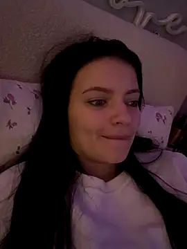 Snapshot of kimberlyy77 chatting on October 2025 07:02:01 PM kimberlyy77 online show from October 2025 07:02:01 PM