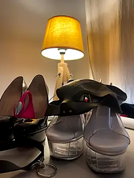 LesAmantsAE2 online show from October 2025 09:42:01 AM