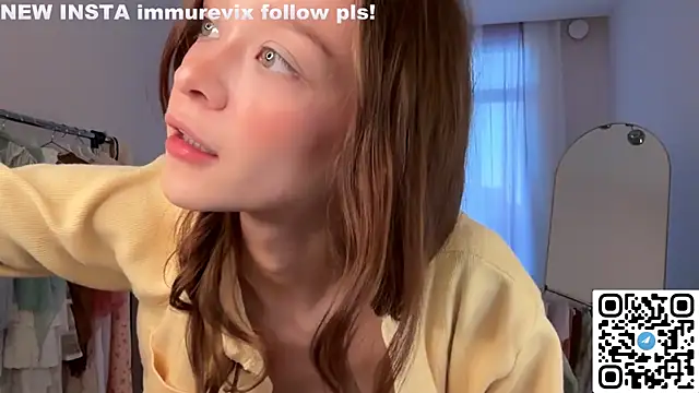 Snapshot of barbaraloveu chatting on April 2026 02:24:02 AM barbaraloveu online show from April 2026 02:24:02 AM