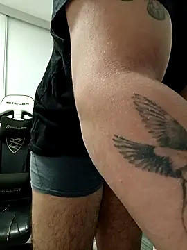 Snapshot of a23c43 chatting on January 2026 12:05:01 AM a23c43 online show from January 2026 12:05:01 AM