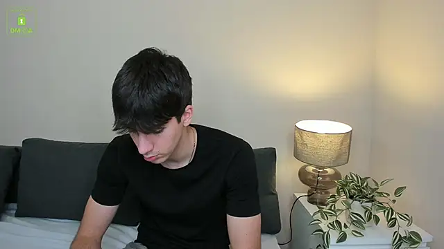 Snapshot of Quentin_Blake chatting on November 2025 06:24:02 AM Quentin Blake online show from November 2025 06:24:02 AM