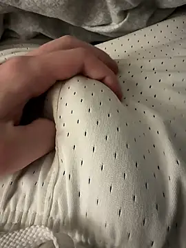 Snapshot of Thomas3325 chatting on October 2025 04:02:02 AM Thomas3325 online show from October 2025 04:02:02 AM