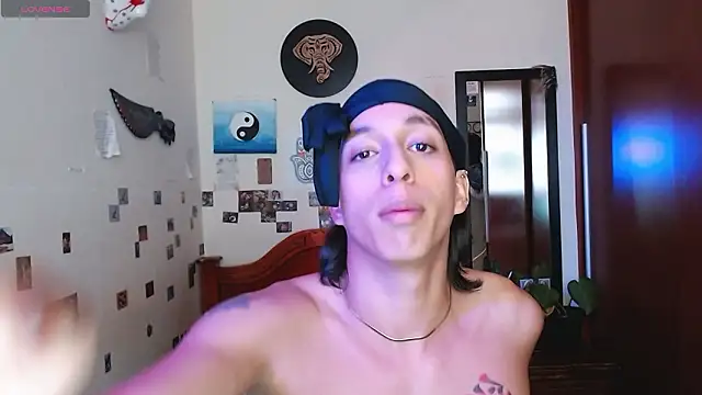 DannyPhantom555 online show from February 2026 07:25:02 PM