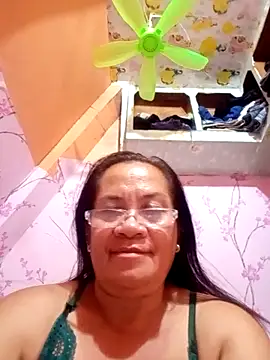 Snapshot of vickyhot1966 chatting on September 2025 12:37:01 PM vickyhot1966 online show from September 2025 12:37:01 PM