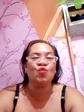 Snapshot of vickyhot1966 chatting on September 2025 06:13:01 AM vickyhot1966 online show from September 2025 06:13:01 AM