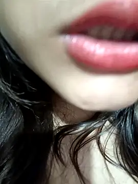 Snapshot of Hott_Muskan chatting on September 2025 07:05:01 PM Hott Muskan online show from September 2025 07:05:01 PM