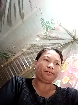 Love-Mama33 online show from September 2025 11:20:02 PM