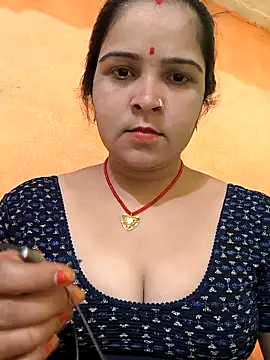 Cutram22 online show from September 2025 04:27:01 AM