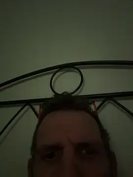 gigolobcn online show from February 2026 09:42:01 PM