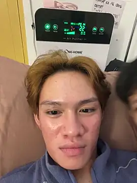 Snapshot of urasiantwinkbigcock chatting on November 2025 06:07:02 PM urasiantwinkbigcock online show from November 2025 06:07:02 PM