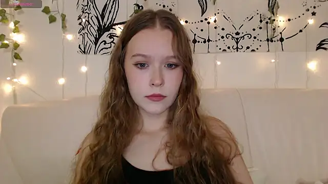 MandyMils online show from November 2025 03:47:01 PM