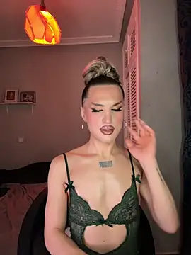 lacattiva online show from October 2025 02:34:02 AM