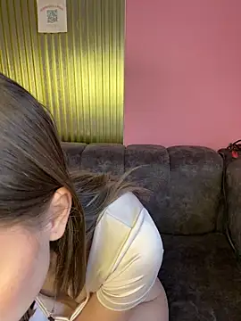 PrettyAmber online show from February 2026 04:38:02 PM