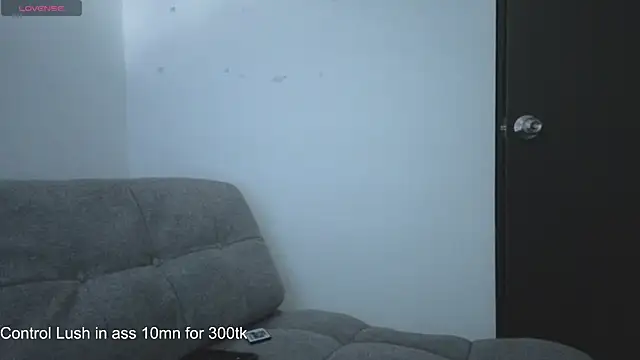 Snapshot of LuckySwagson chatting on April 2026 09:10:02 PM LuckySwagson online show from April 2026 09:10:02 PM