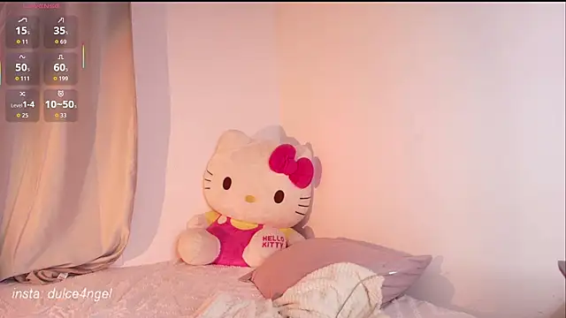 Snapshot of dulceangel__ chatting on November 2025 03:23:01 AM dulceangel online show from November 2025 03:23:01 AM