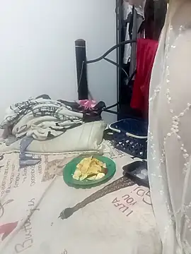 tany90 online show from November 2025 08:40:01 PM