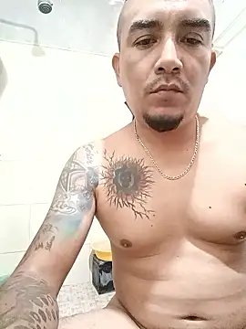 Snapshot of SecurePlanet9 chatting on April 2026 03:26:02 AM SecurePlanet9 online show from April 2026 03:26:02 AM