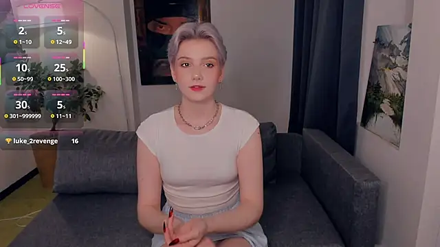 Snapshot of OdelynaAsp chatting on October 2025 11:31:01 AM OdelynaAsp online show from October 2025 11:31:01 AM