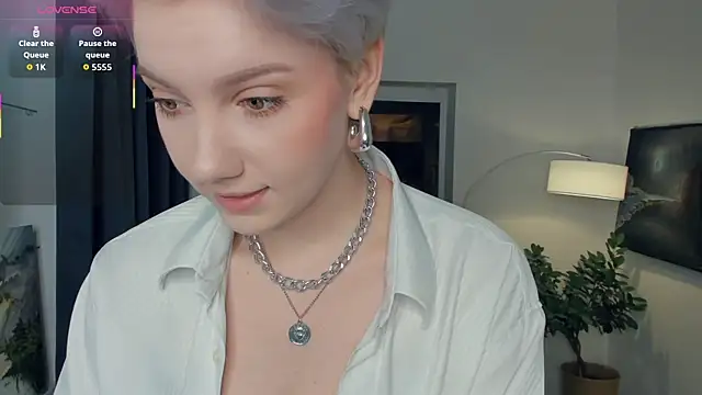 Snapshot of OdelynaAsp chatting on October 2025 12:26:02 PM OdelynaAsp online show from October 2025 12:26:02 PM