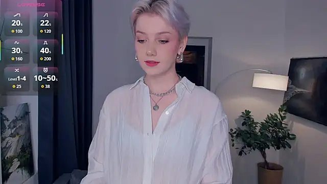 Snapshot of OdelynaAsp chatting on October 2025 11:55:01 AM OdelynaAsp online show from October 2025 11:55:01 AM