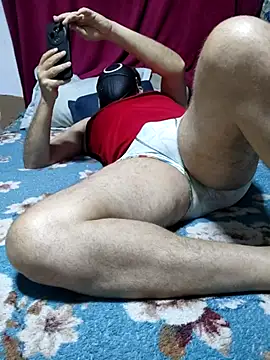 Snapshot of bad_wolf28 chatting on October 2025 10:35:01 AM bad wolf28 online show from October 2025 10:35:01 AM