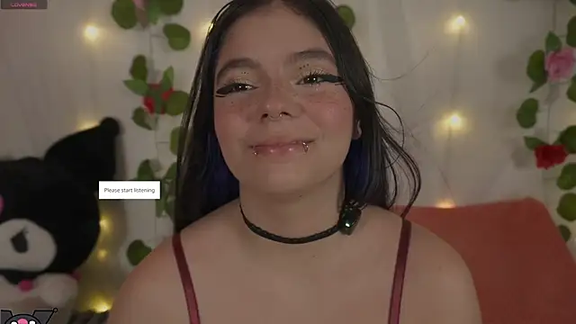 Snapshot of cutee_andrea chatting on July 2026 02:36:02 AM cutee andrea online show from July 2026 02:36:02 AM