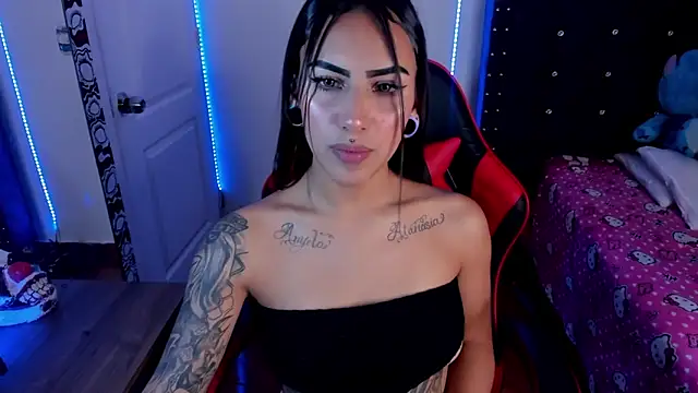 Snapshot of Samanthademonx20_ chatting on April 2026 07:09:01 AM Samanthademonx20 online show from April 2026 07:09:01 AM