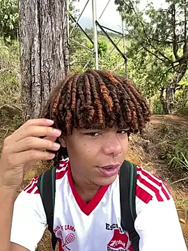 Snapshot of Alexis_Spicter chatting on September 2025 06:00:01 PM Alexis Spicter online show from September 2025 06:00:01 PM