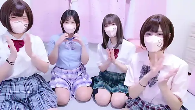 Snapshot of Saaya_xx chatting on September 2025 06:13:01 AM Saaya xx online show from September 2025 06:13:01 AM