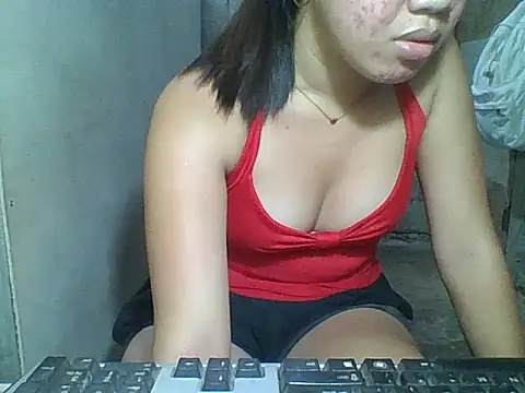 Snapshot of Skinny_PinayGirljust18 chatting on June 2026 01:14:01 PM Skinny PinayGirljust18 online show from June 2026 01:14:01 PM