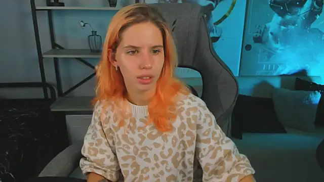 NitaNihil online show from December 2025 12:47:01 PM