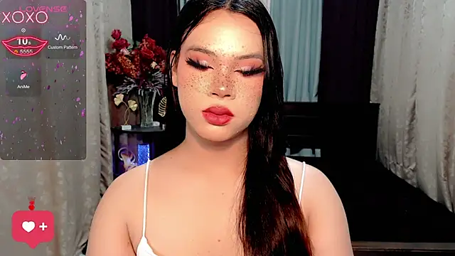 Snapshot of IamRaeganDolls69 chatting on November 2025 12:44:02 AM IamRaeganDolls69 online show from November 2025 12:44:02 AM