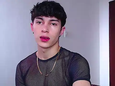 john vichenso online show from September 2025 09:09:01 PM