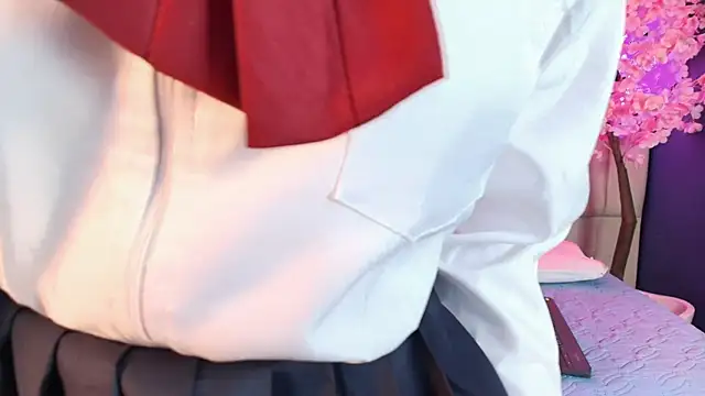 Snapshot of Shizuko_ chatting on April 2026 02:14:02 PM Shizuko online show from April 2026 02:14:02 PM