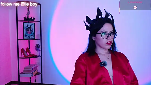 girldom online show from January 2026 09:29:01 PM