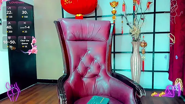 Britany montiel online show from September 2025 07:24:02 PM