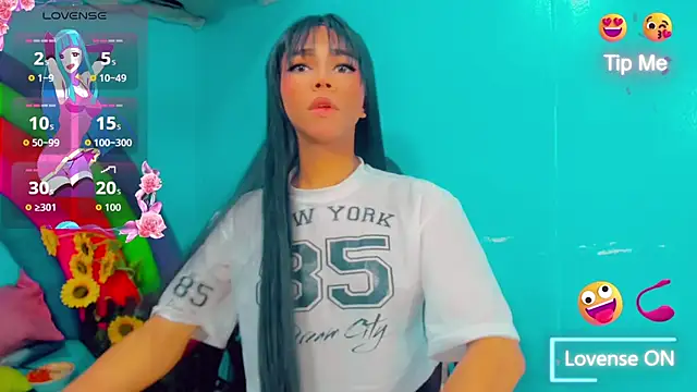 Britany montiel online show from November 2025 07:13:01 PM