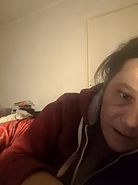 Snapshot of zeousseelphie chatting on September 2025 07:15:02 PM zeousseelphie online show from September 2025 07:15:02 PM