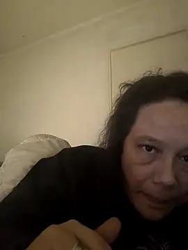 Snapshot of zeousseelphie chatting on September 2025 05:27:02 PM zeousseelphie online show from September 2025 05:27:02 PM