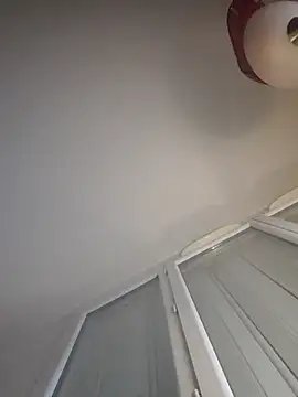 Snapshot of zeousseelphie chatting on September 2025 07:08:01 PM zeousseelphie online show from September 2025 07:08:01 PM