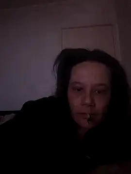 Snapshot of zeousseelphie chatting on March 2026 09:09:02 AM zeousseelphie online show from March 2026 09:09:02 AM